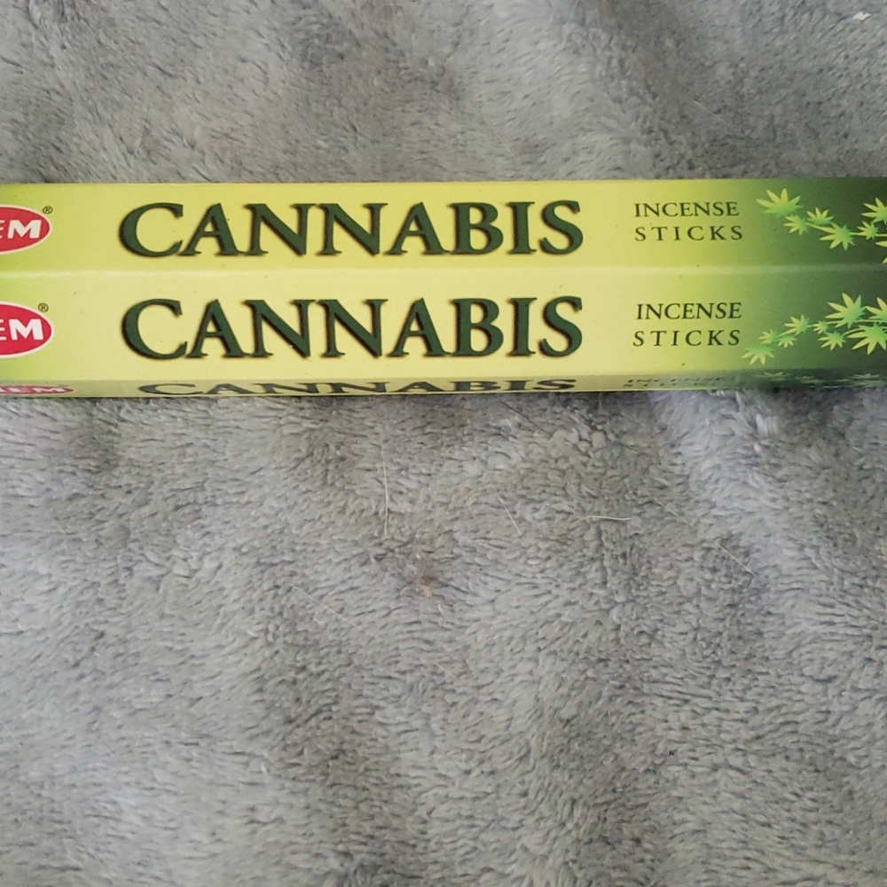 3 packs for $15 Place you 3 in to a bundle - Picture 4 of 4